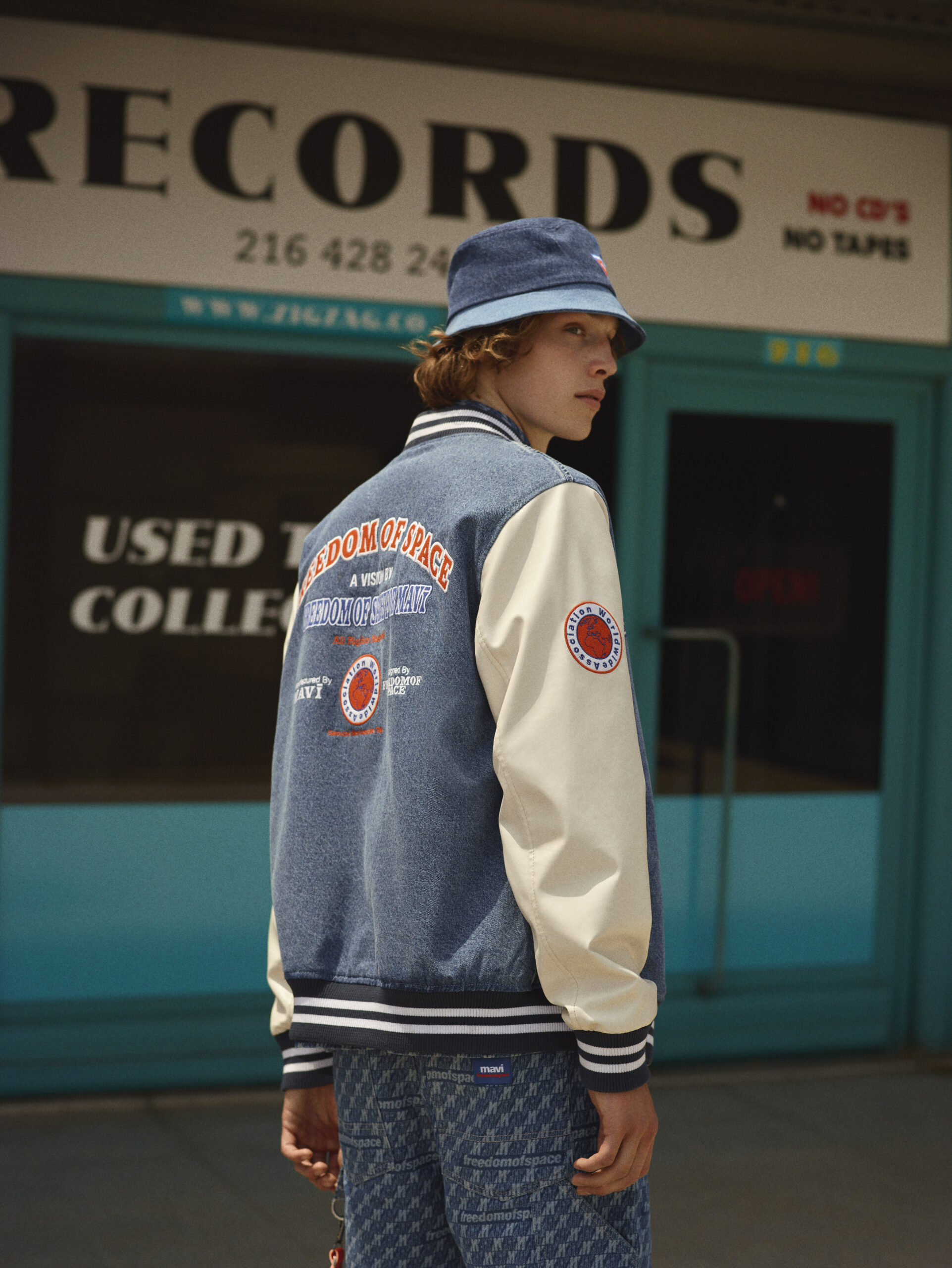 Mats Vandenbosch van Mil for Freedom of Space x Mavi news photo