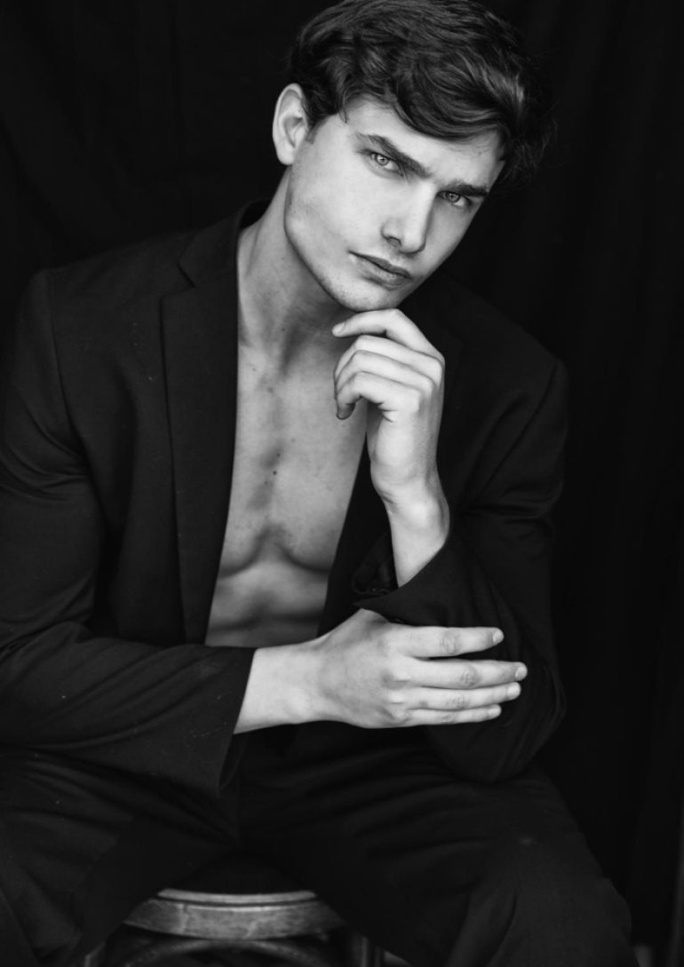 Ignacio Ferrari book photo