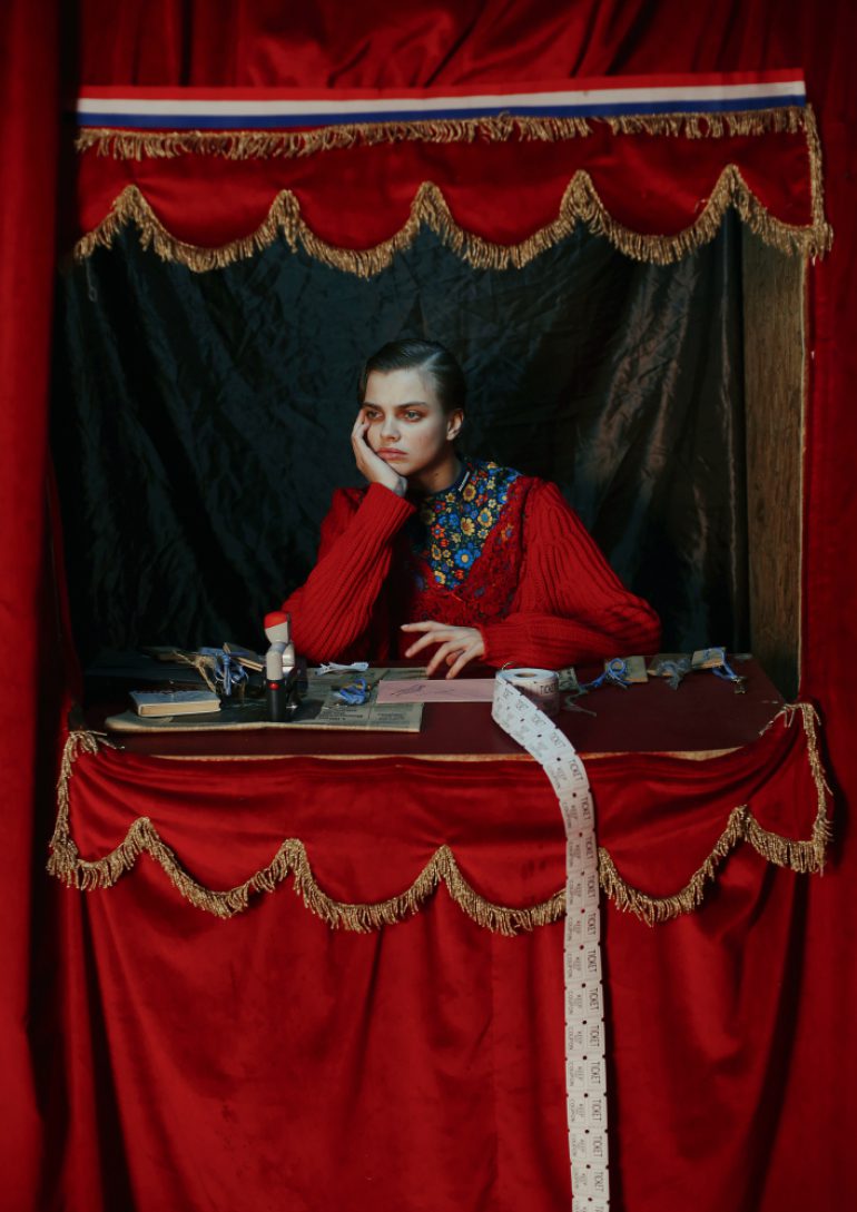 Dasha Khlystun book photo