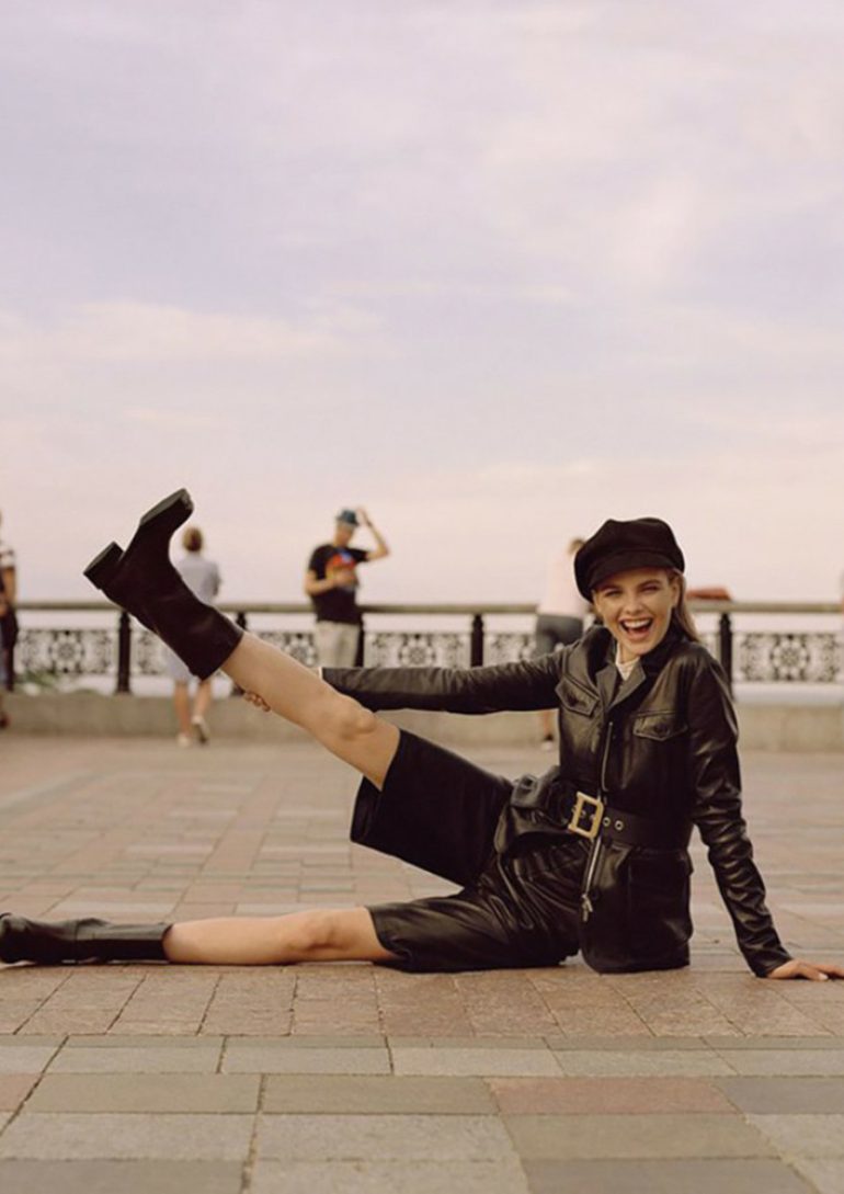 Dasha Khlystun book photo