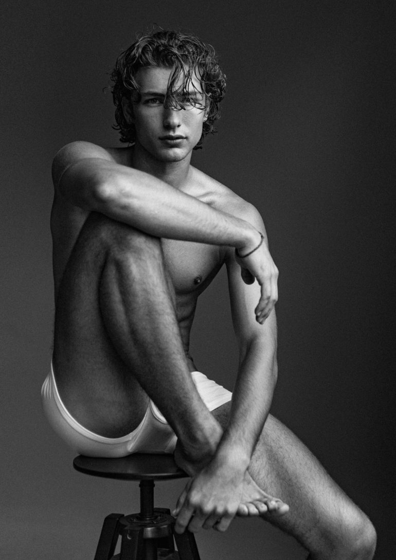 Ilya Romanov book photo