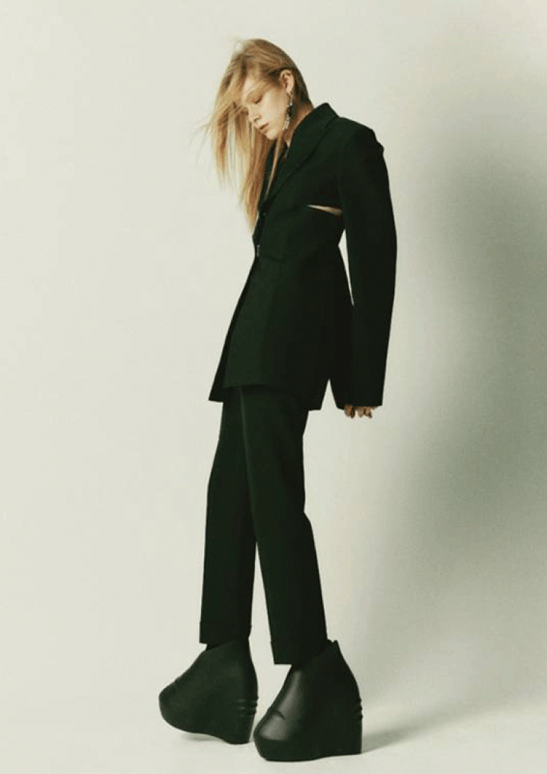 Manna Serdian book photo