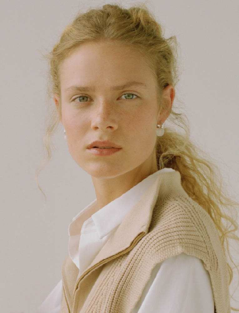 Manna Serdian profile