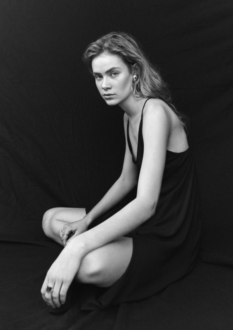 Manna Serdian book photo