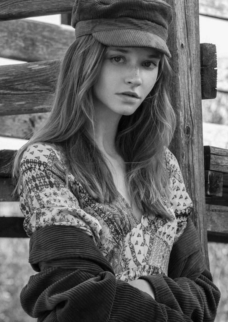 Alena Yarysh book photo