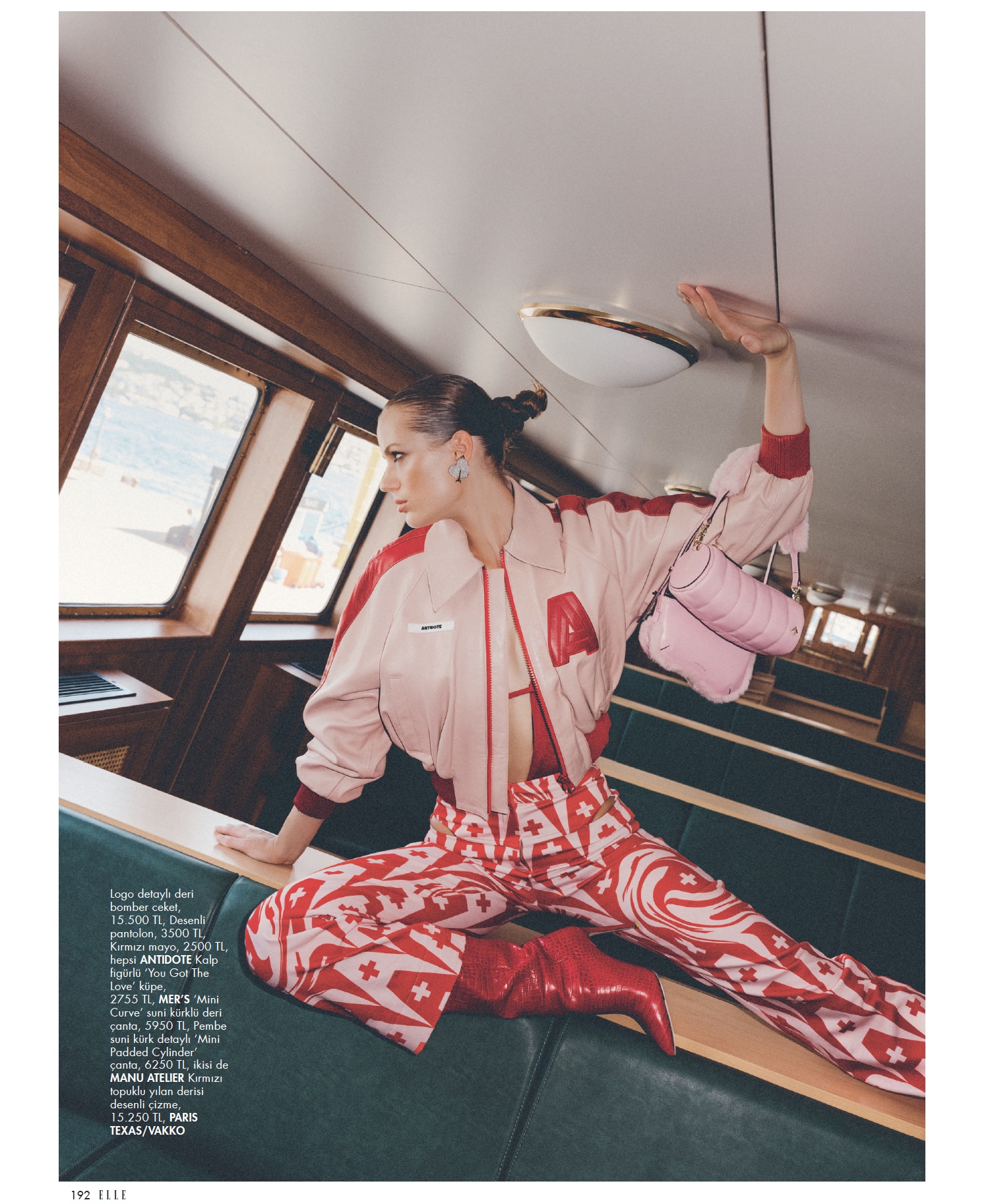 Esther Heesch for Elle October’22 Issue news photo