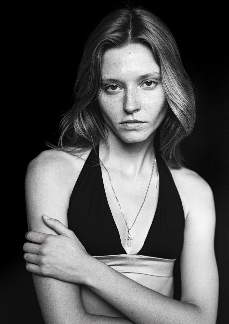 Alena Yarysh book photo