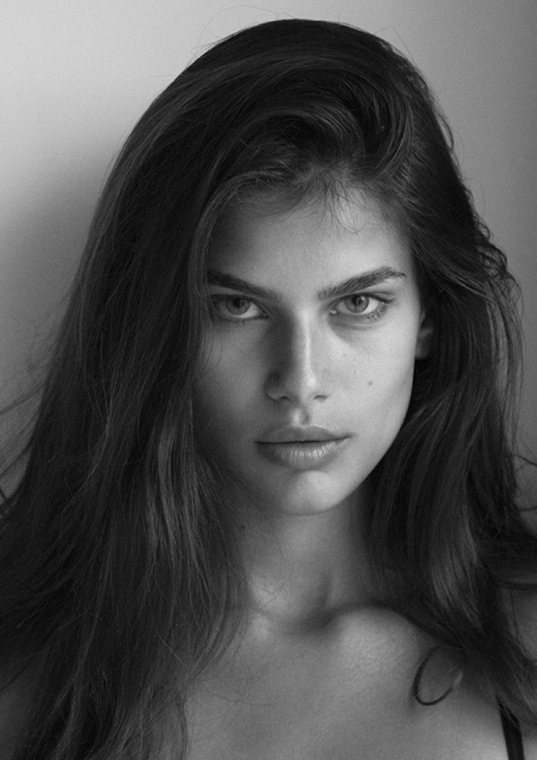 Anthi Fakidari book photo