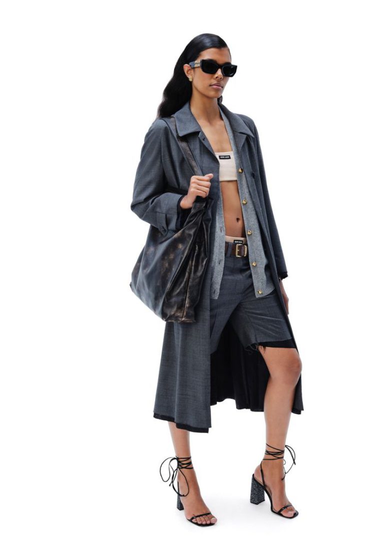 Livia Eduarda book photo