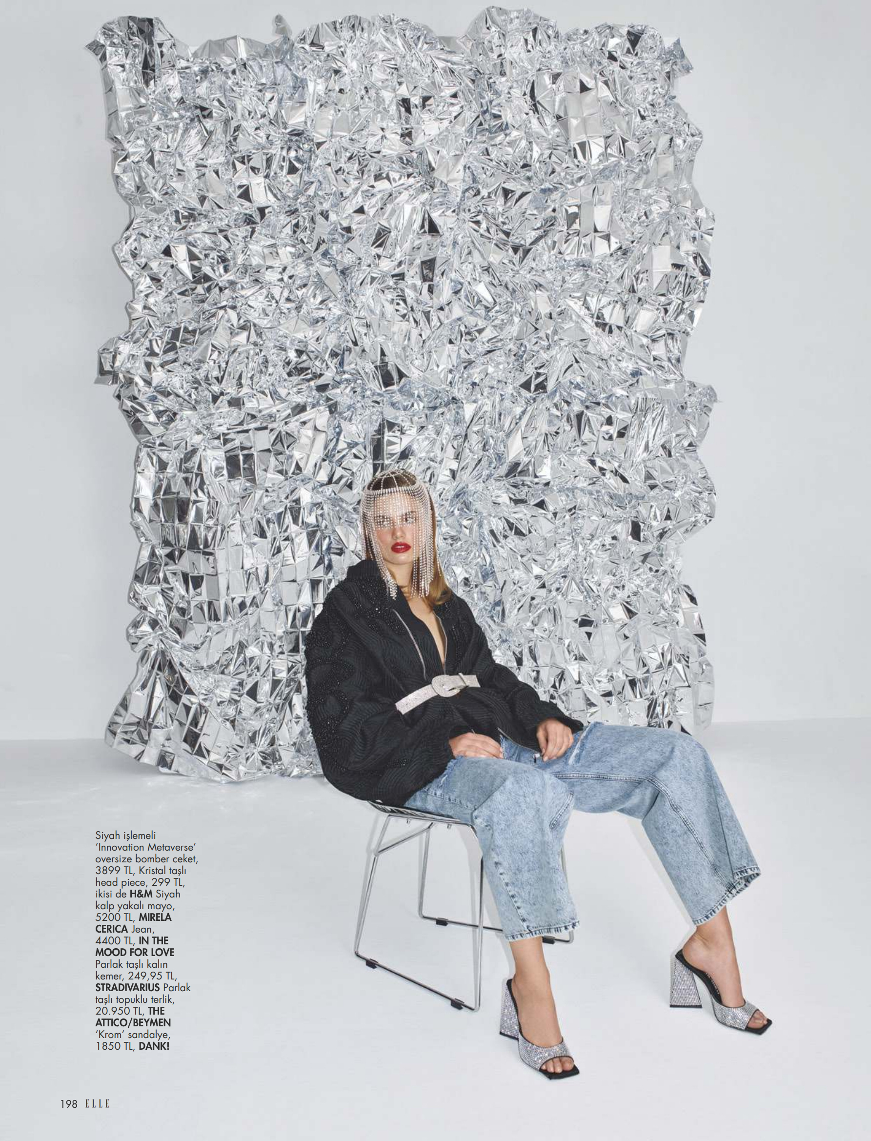 Roos Van Nieuwkerk for Elle December Issue news photo