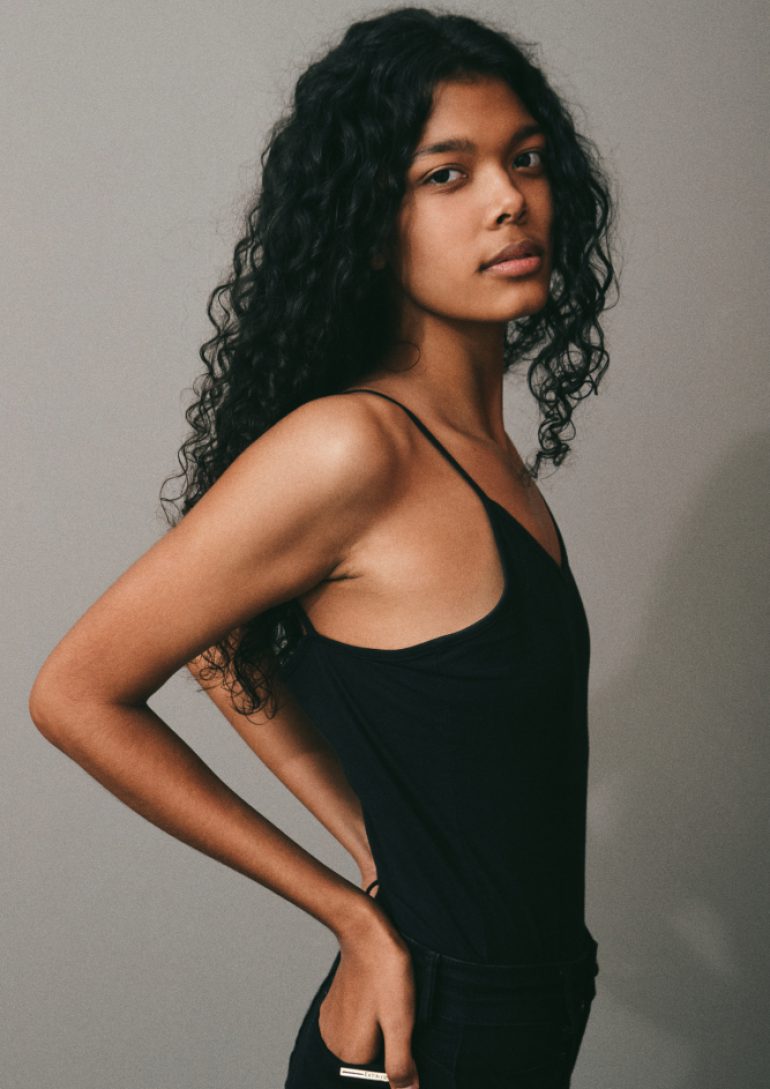 Livia Eduarda book photo