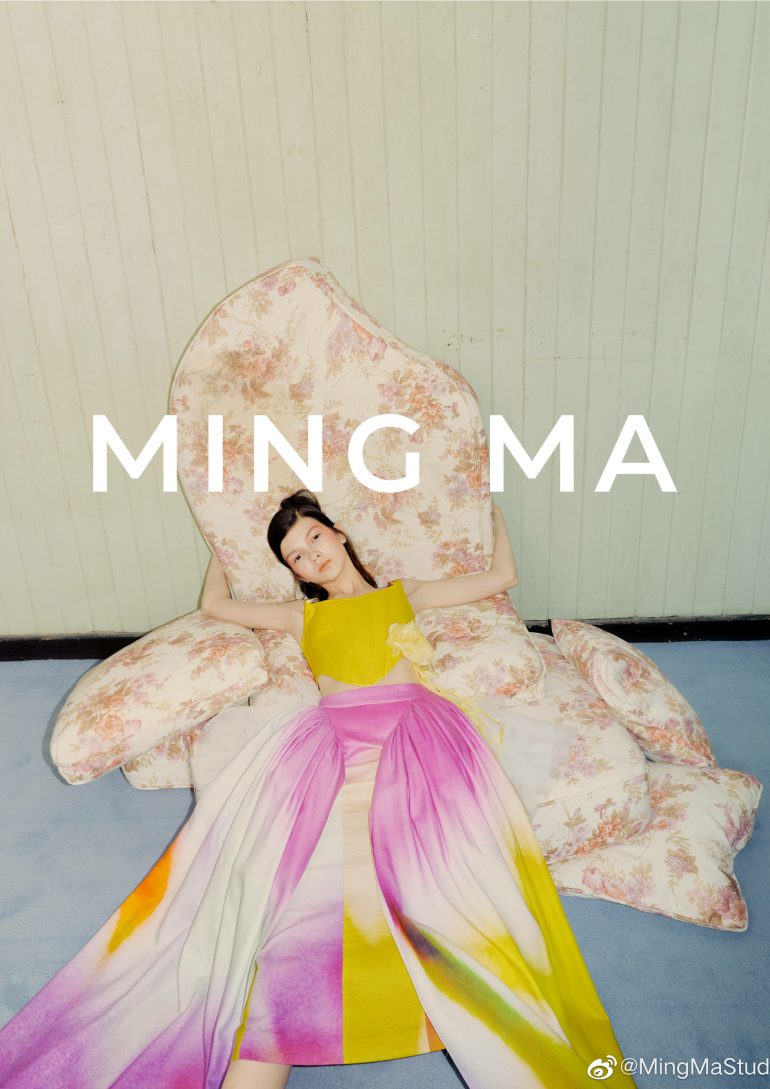 Arina Guschina book photo