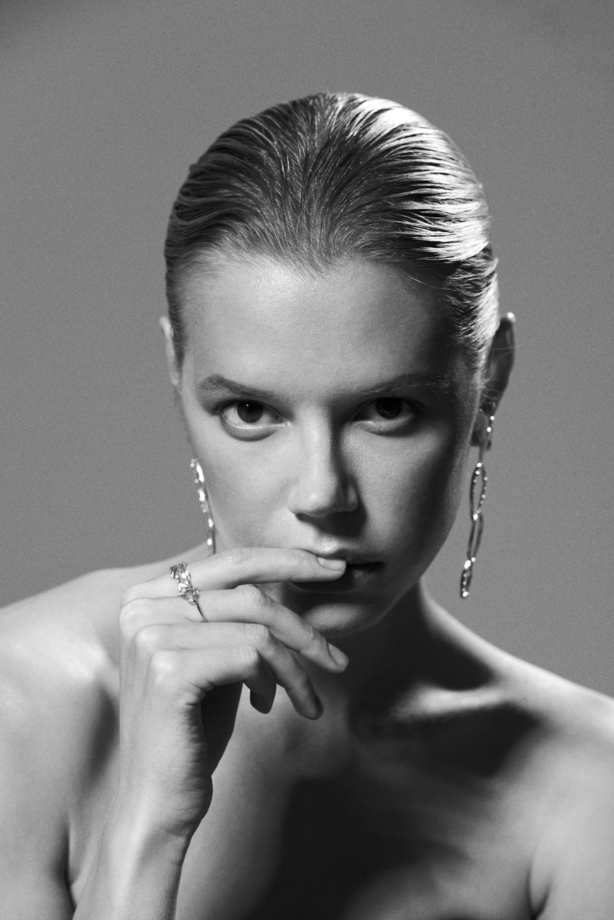 Liza Manchenko for 17:23 Magazine news photo