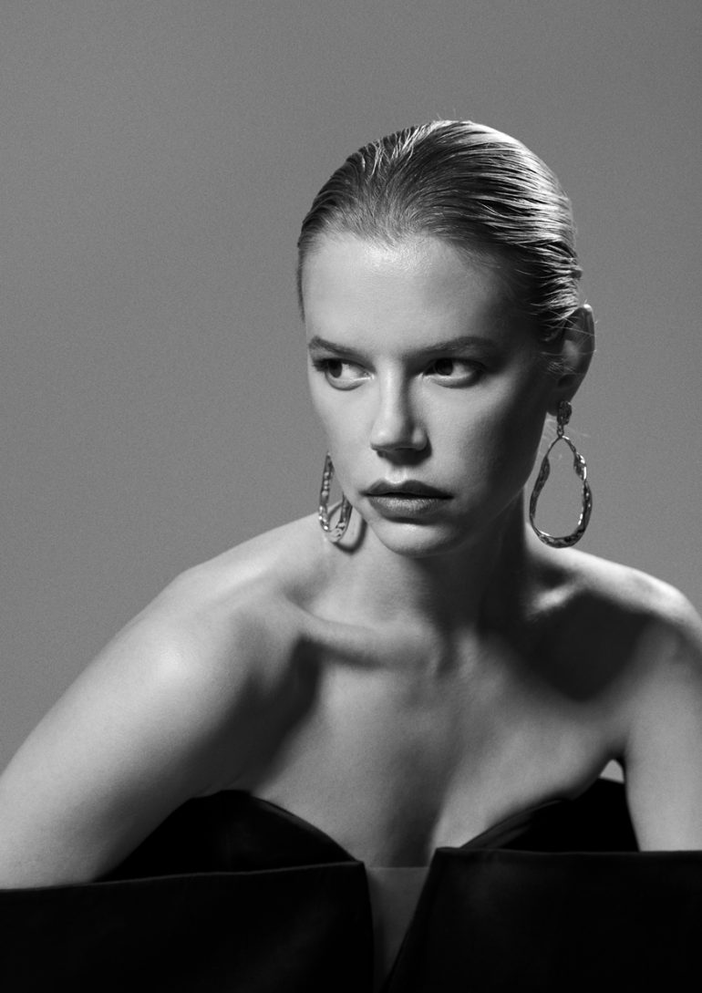 Liza Manchenko book photo