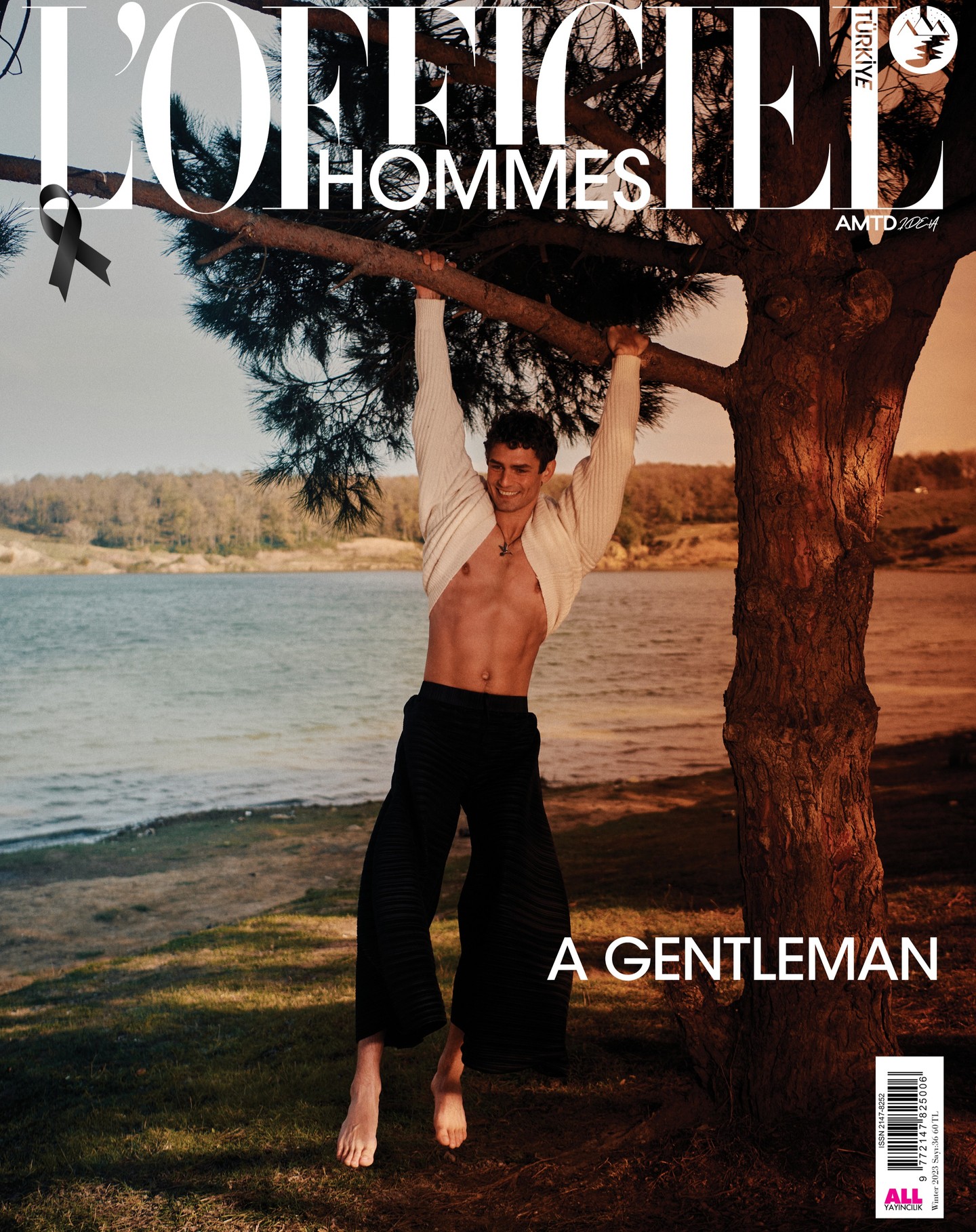 Arthur Gosse for L’officiel Hommes news photo