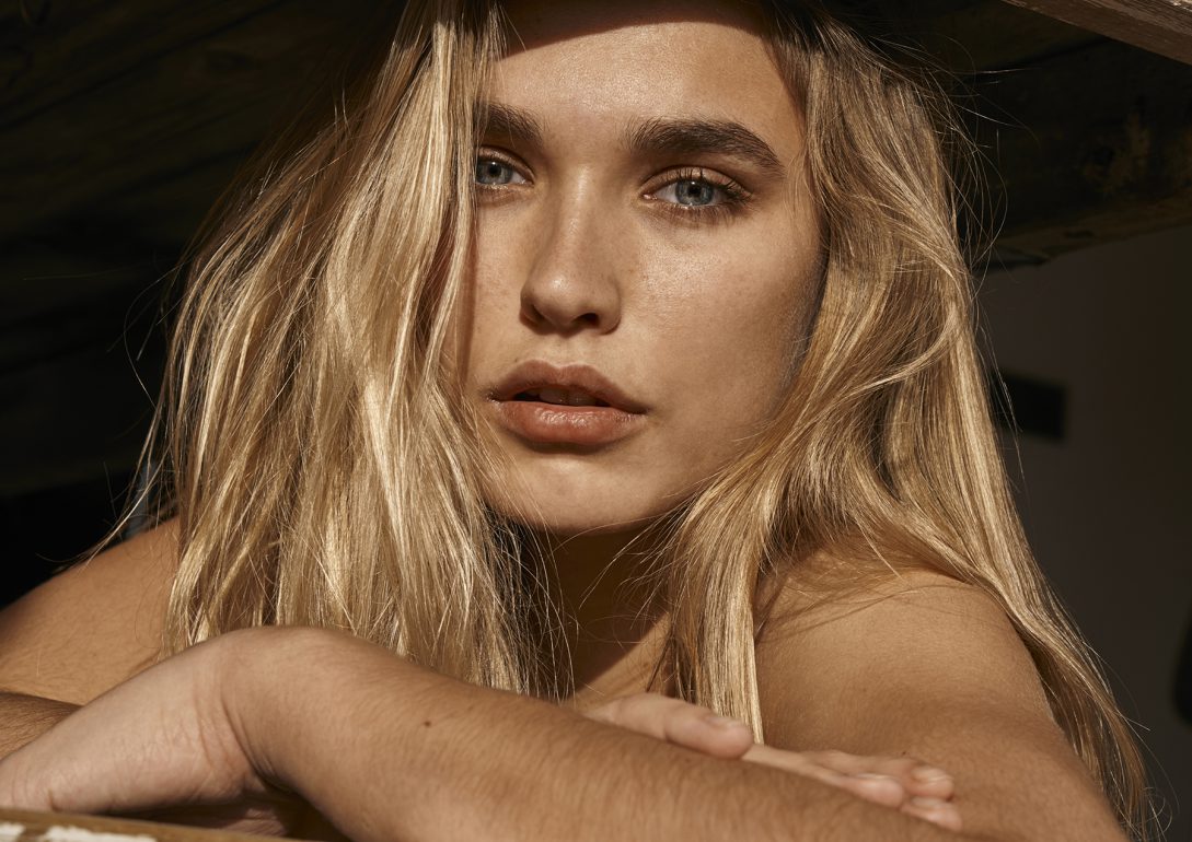 Julia Worp book photo