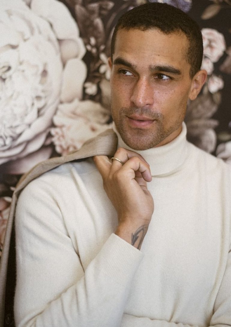 Victor Ross book photo