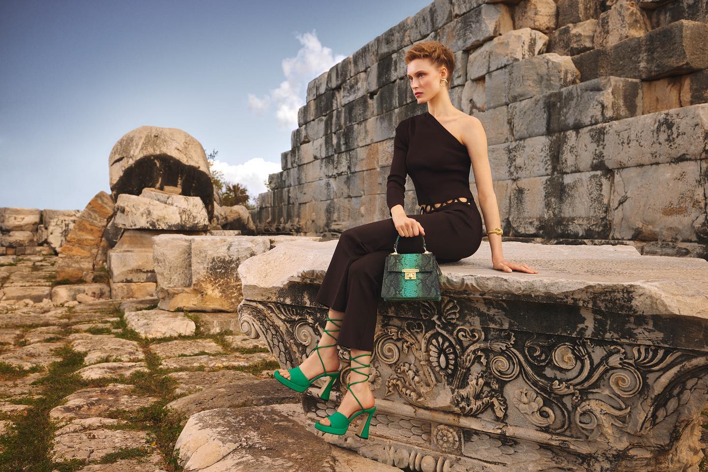 Eliza Kukawska for Hotiç SS’23 Collection news photo