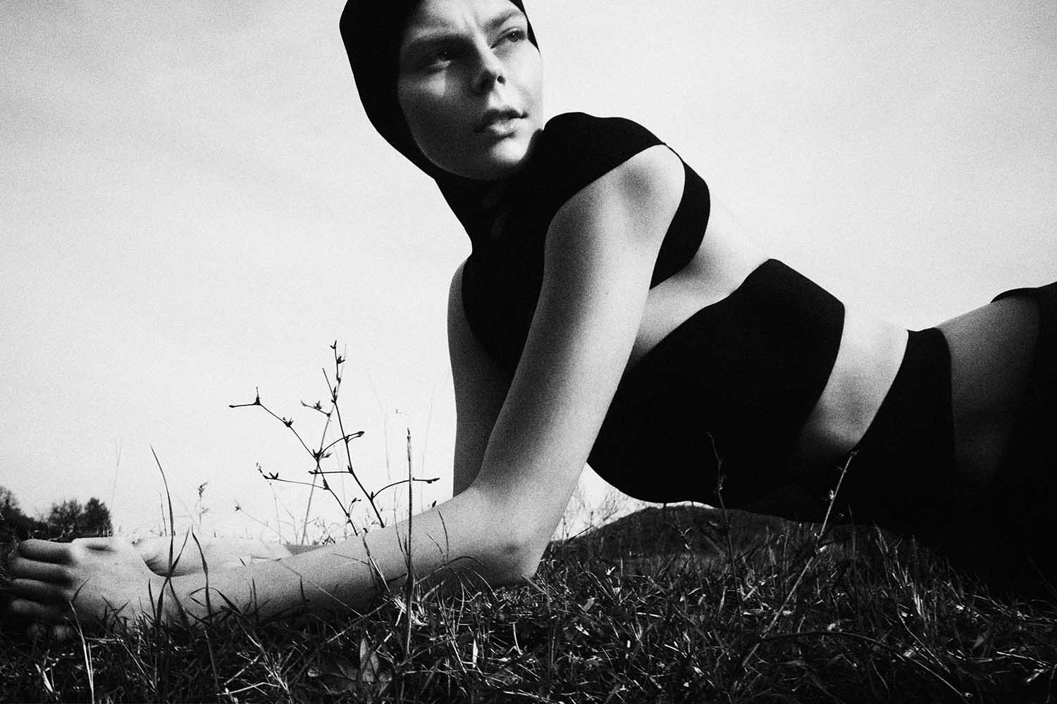 Jolie Alien for 5eleven Magazine SS’23 Issue 10 news photo