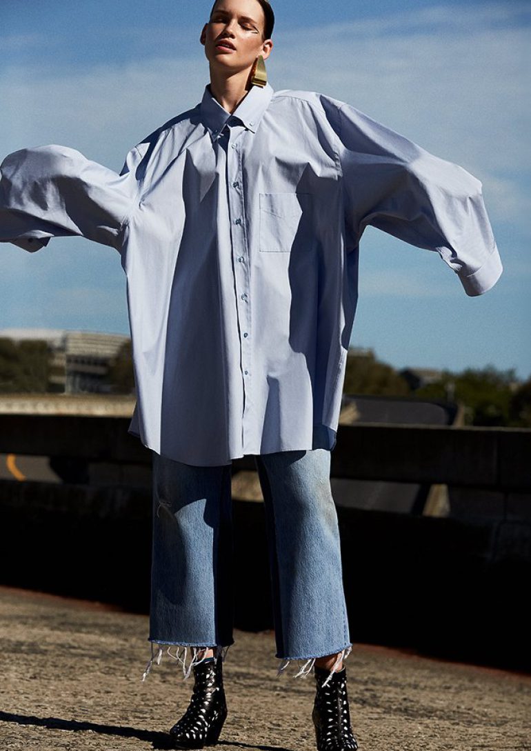 Catherine Lewis book photo