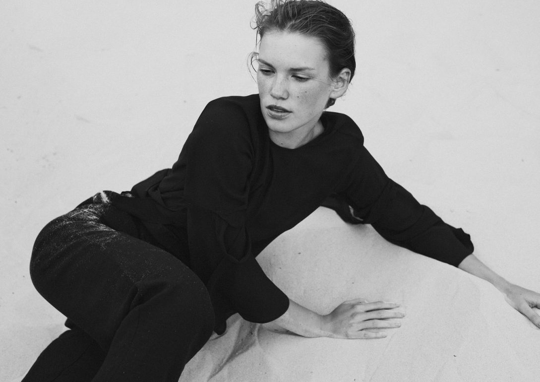 Catherine Lewis book photo