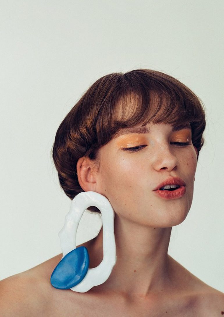 Catherine Lewis book photo