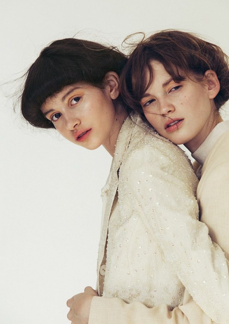 Catherine Lewis book photo