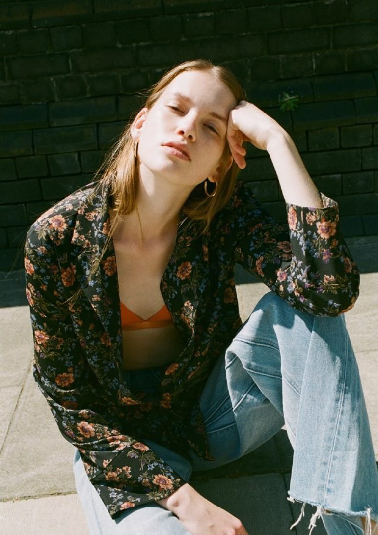 Catherine Lewis book photo