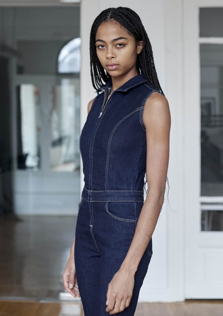 Ermiolita polaroid photo