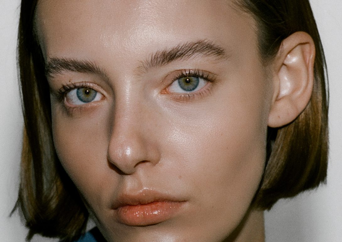 Julie Van de Ven book photo