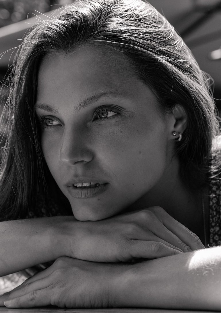 Anna Gryzlova book photo