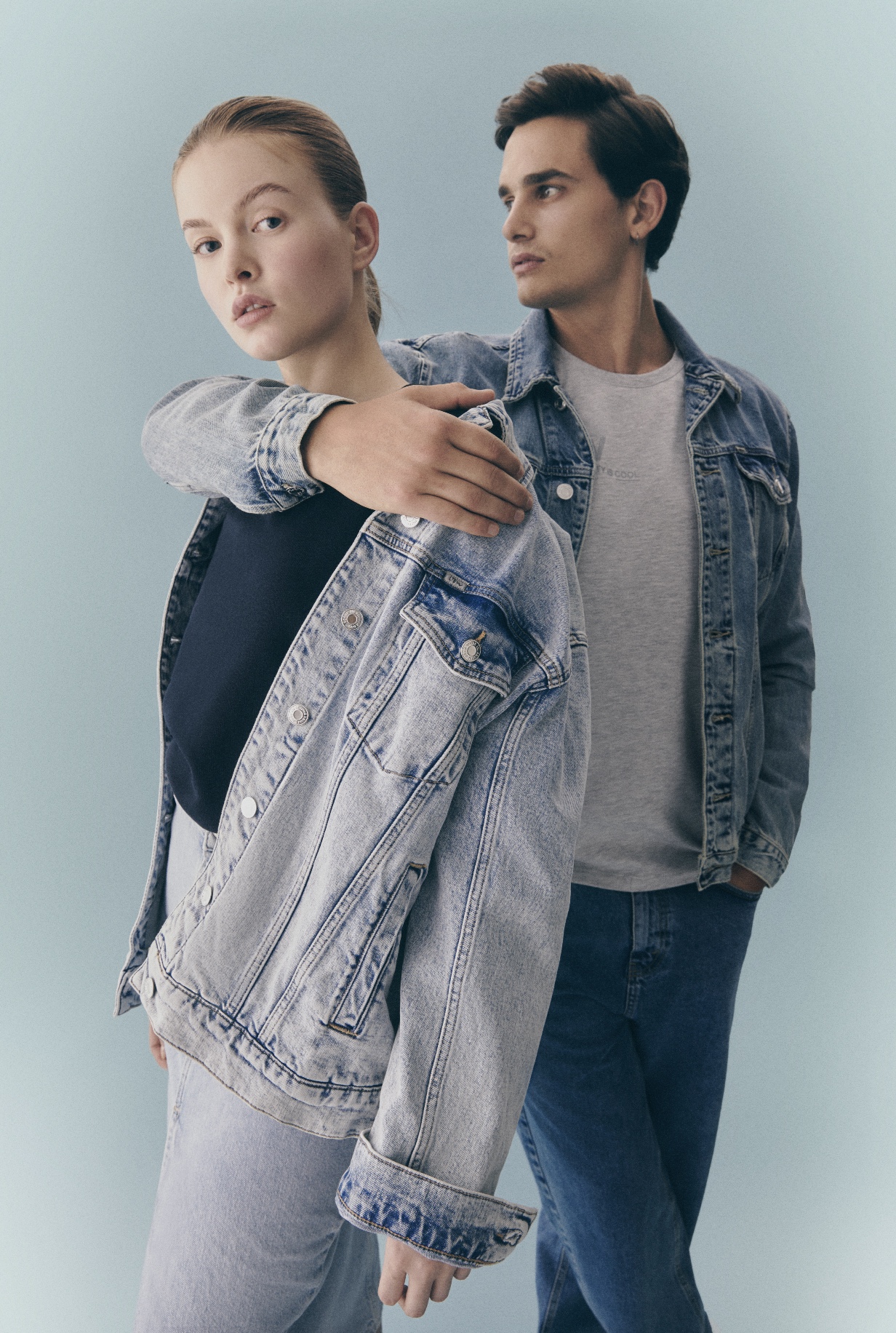 Lessy Elen & Ignacio Ferrari for LTB Jean Collection news photo