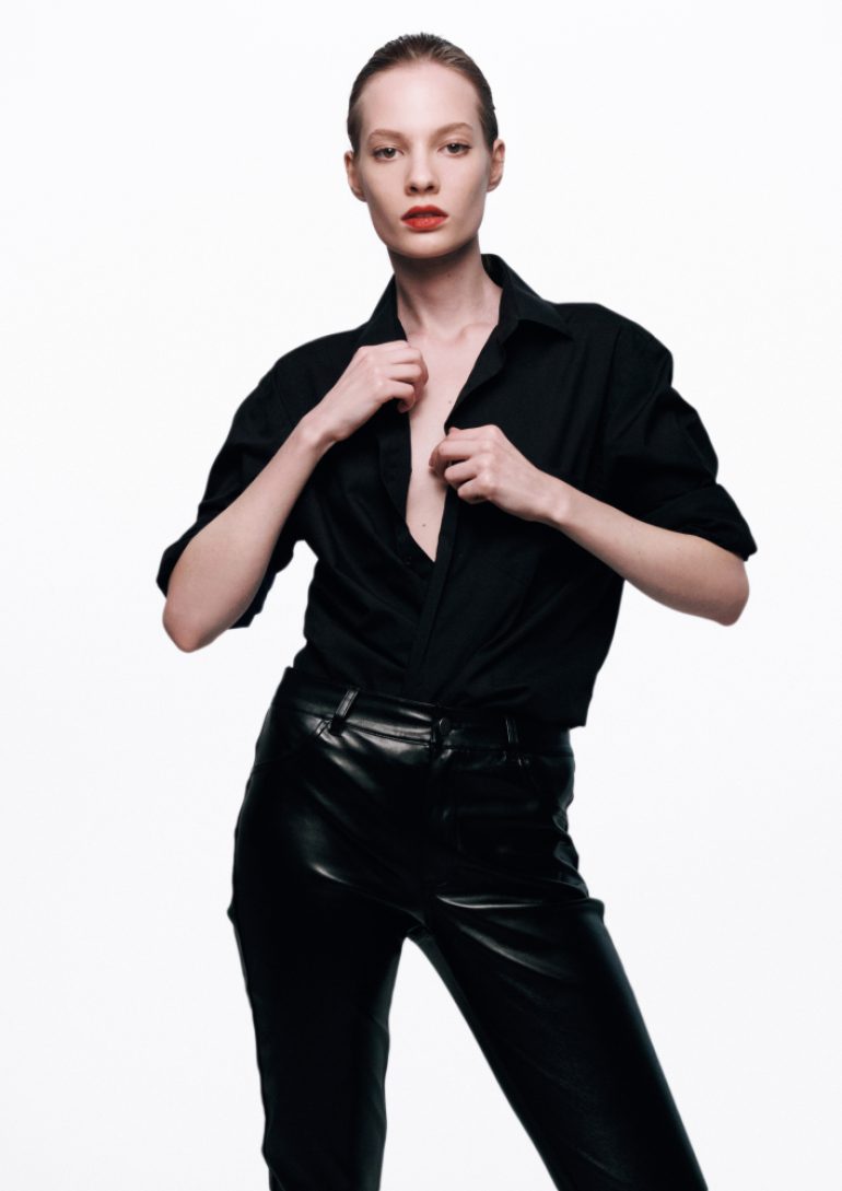 Anna Tindo book photo