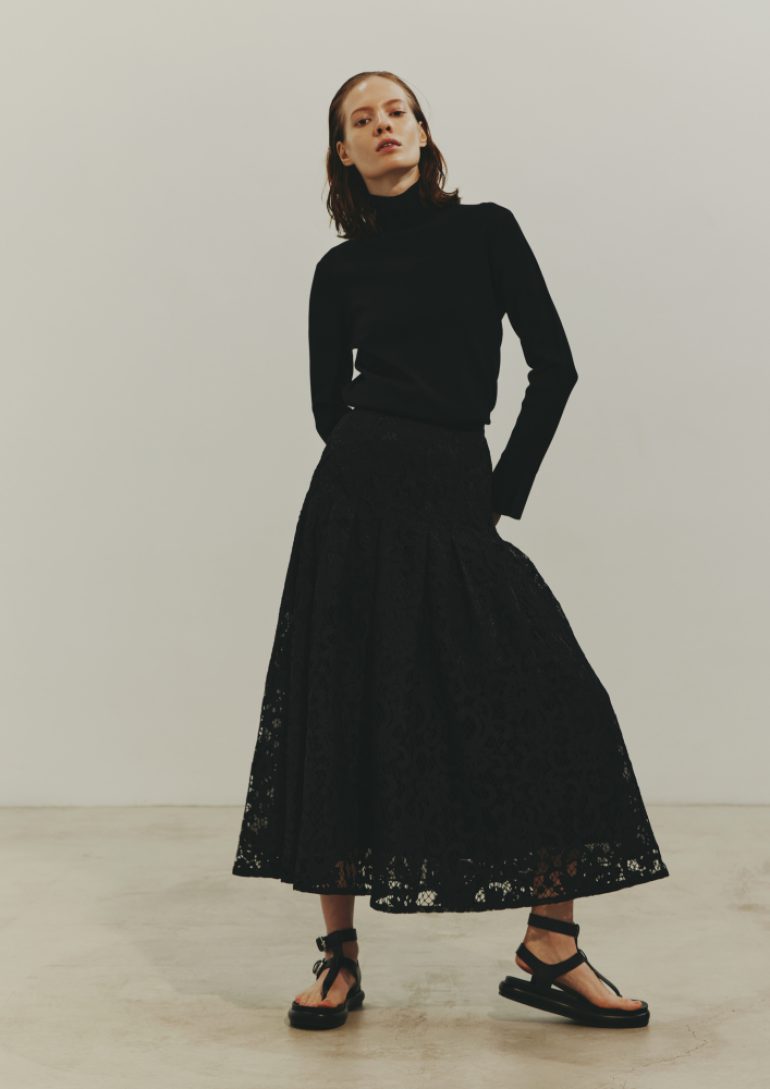 Anna Tindo book photo