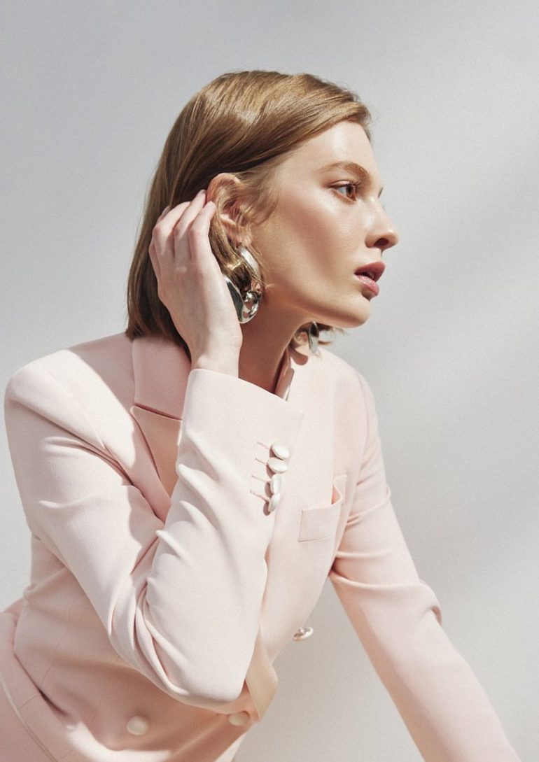 Anna Tindo book photo