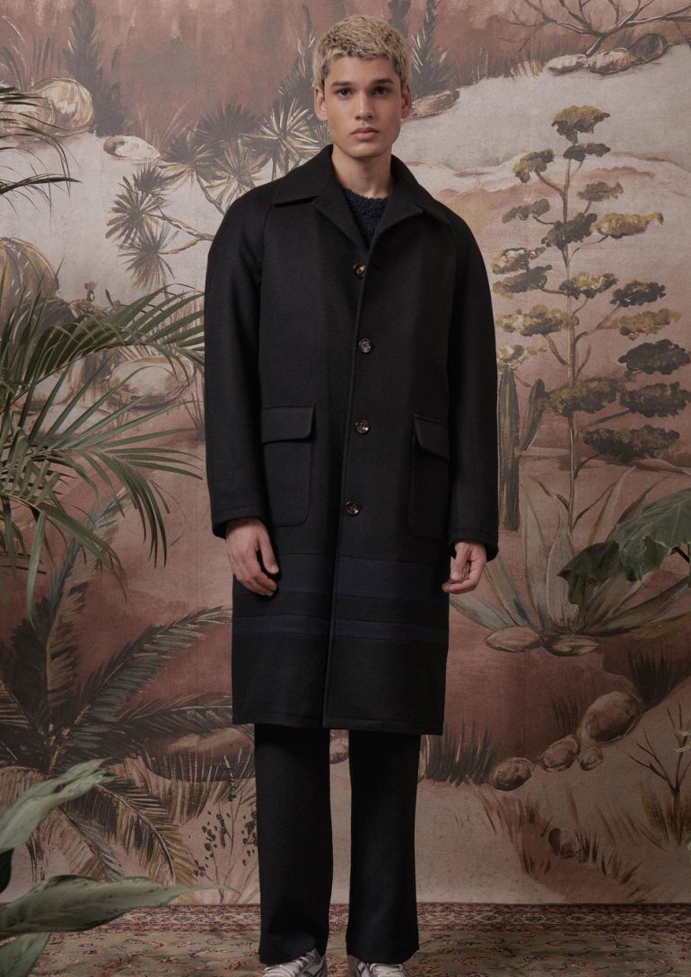 Emil Kattiya Aree book photo