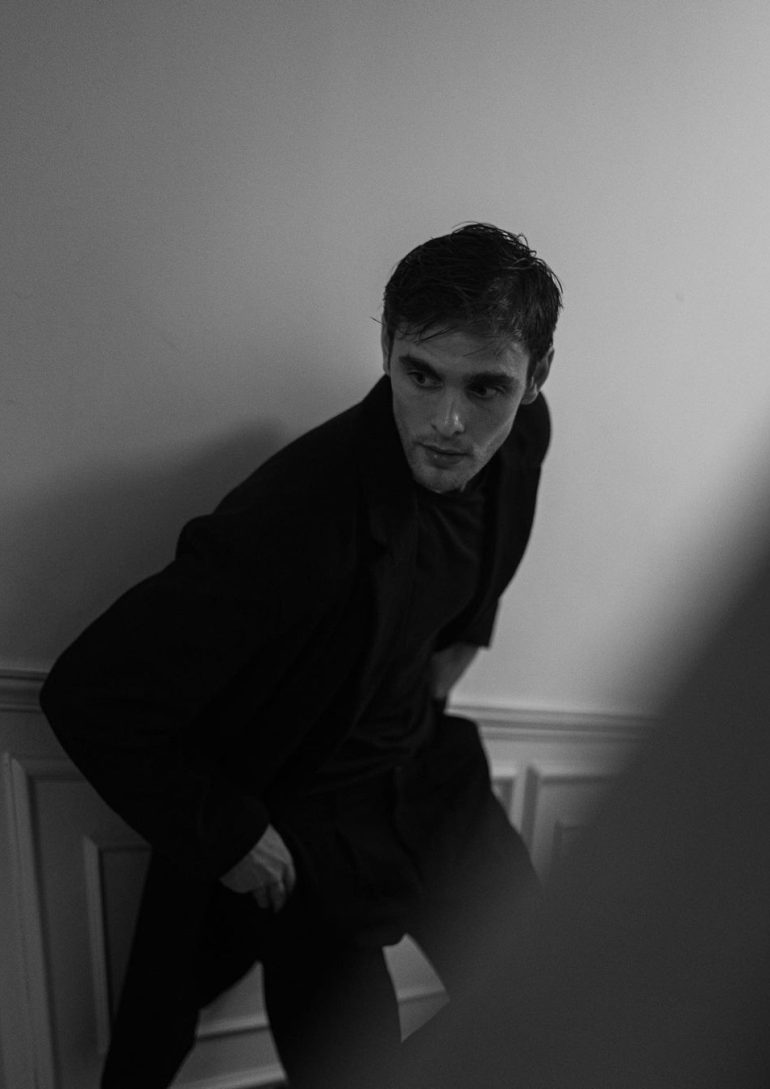 Antonio Lomar book photo