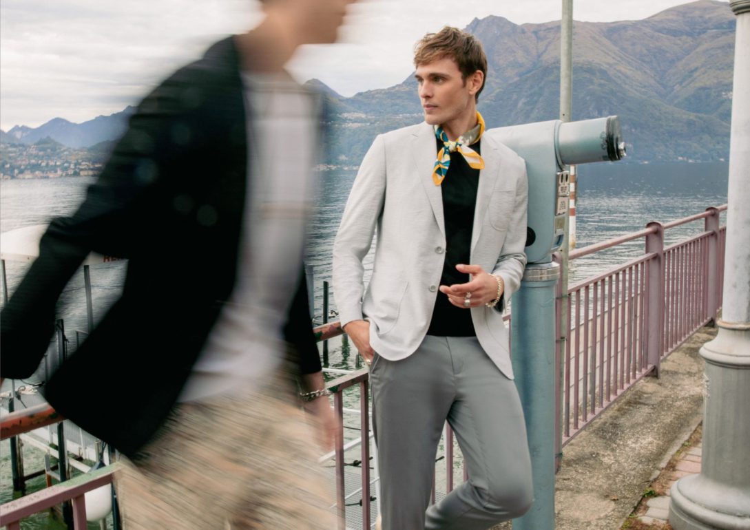 Antonio Lomar book photo