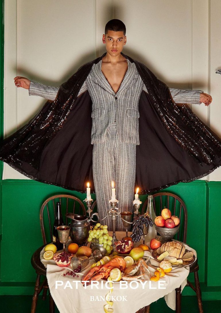 Emil Kattiya Aree book photo