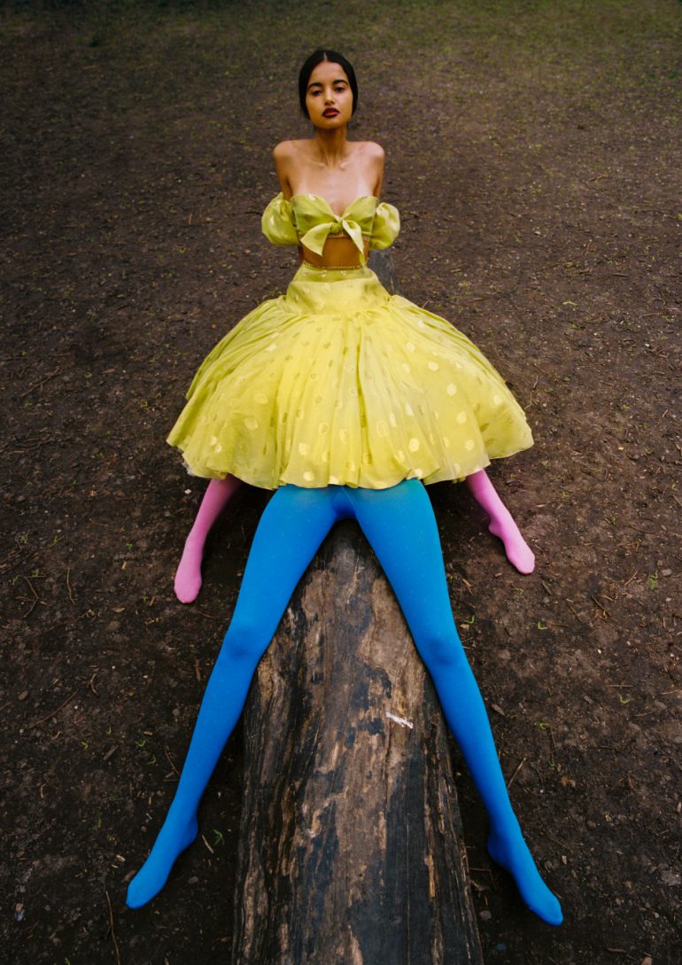 Amina Hachlaf book photo