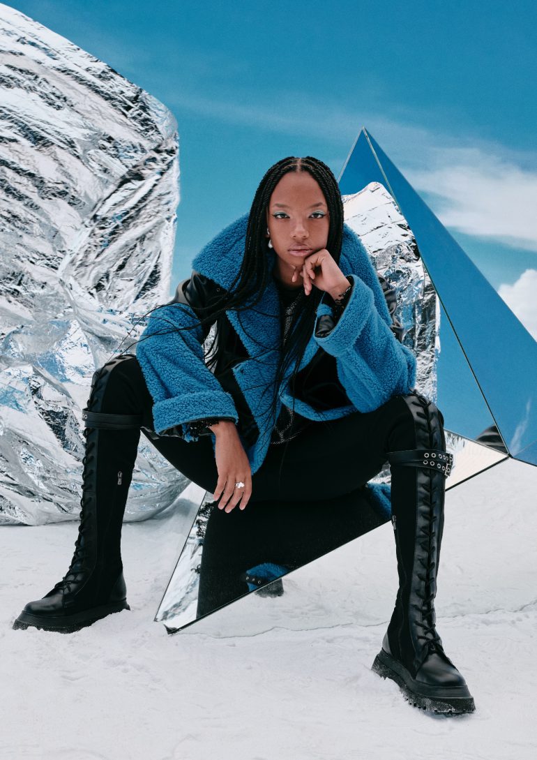 Annick Agbo for Vdr Campaign shooting