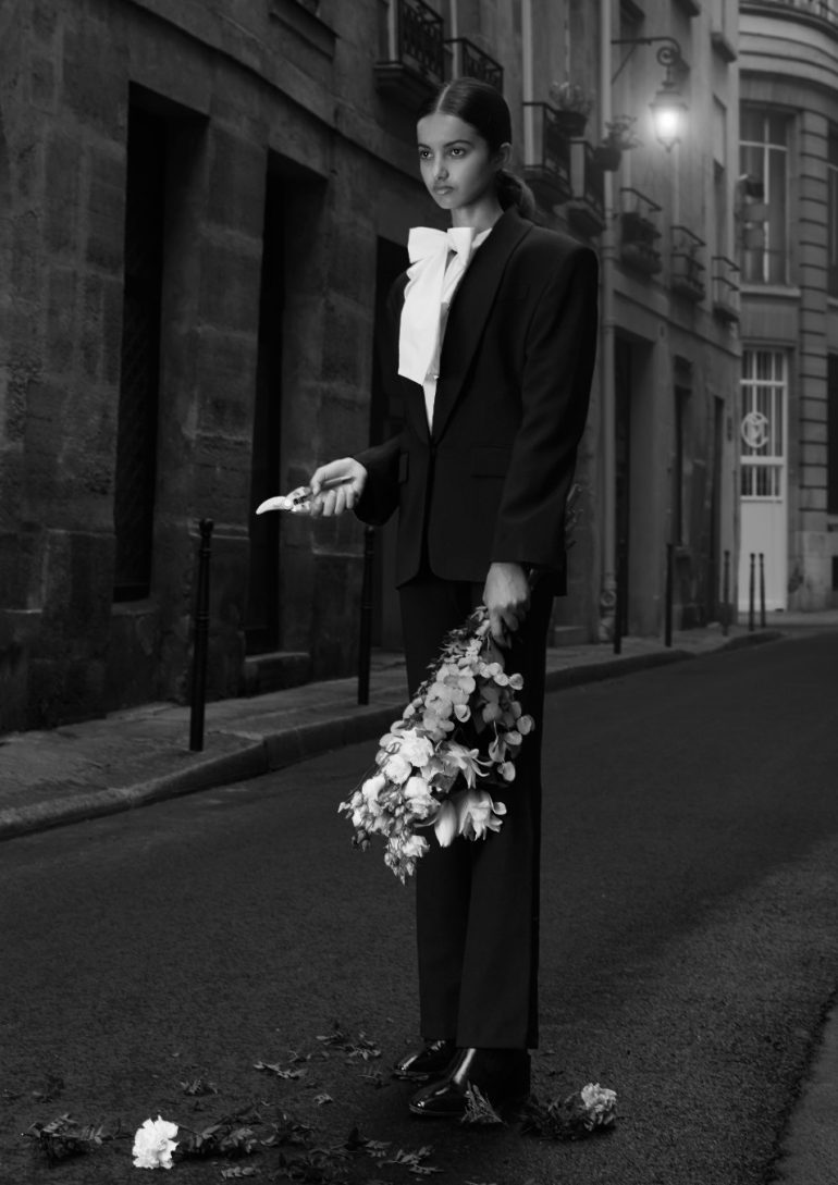 Amina Hachlaf book photo