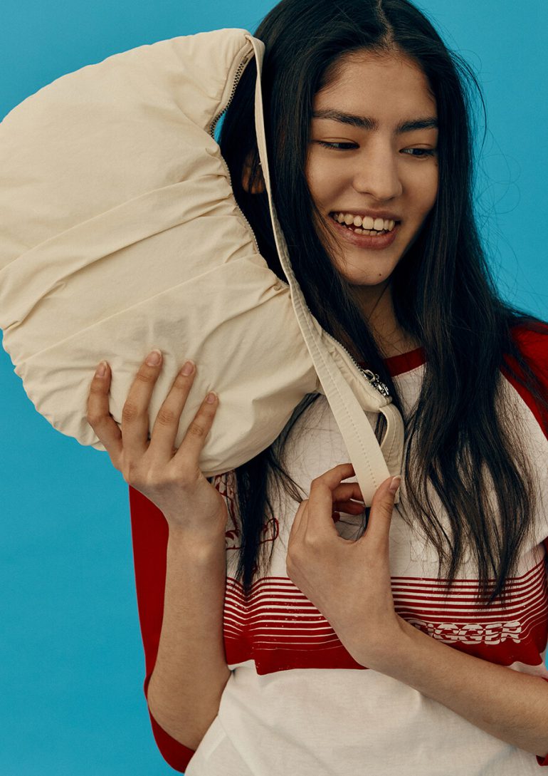 Mahina Zhahaeva book photo