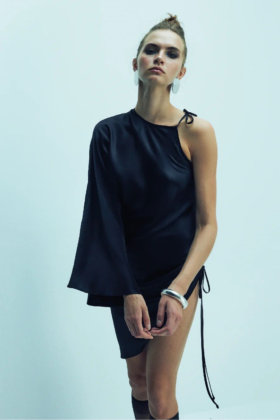 Masha Alexeeva for Nazlı Ceren SS’24 Collection news photo