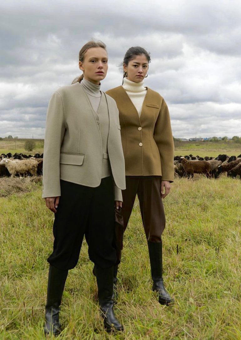 Mahina Zhahaeva book photo