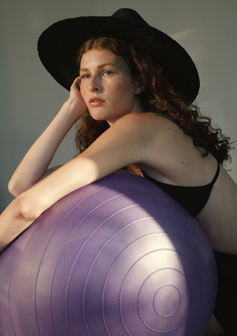 Alyssa Thomson book photo