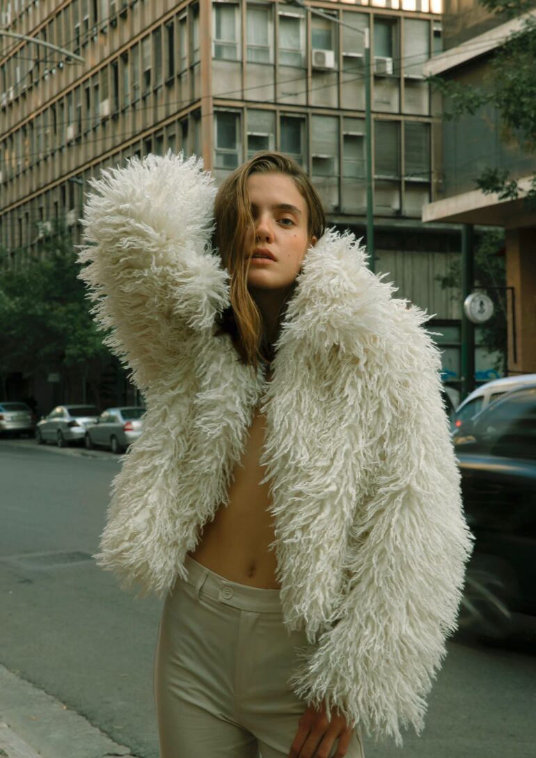 Maiia Vekhaeva book photo