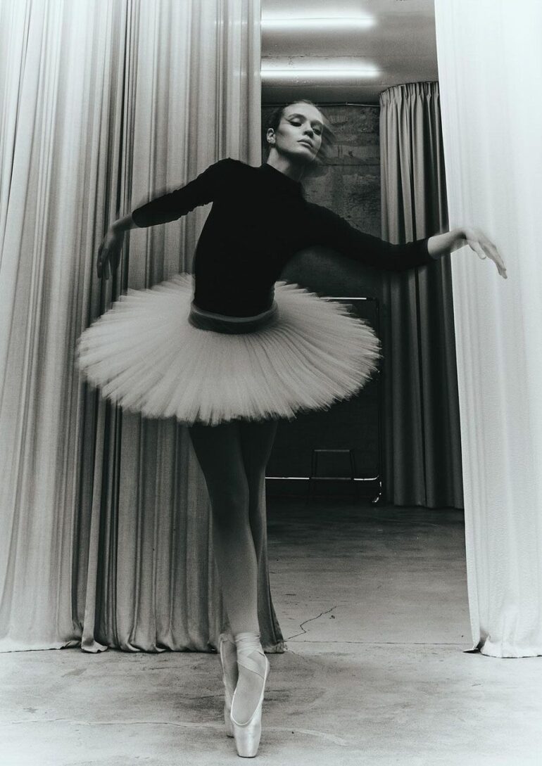 Maiia Vekhaeva book photo