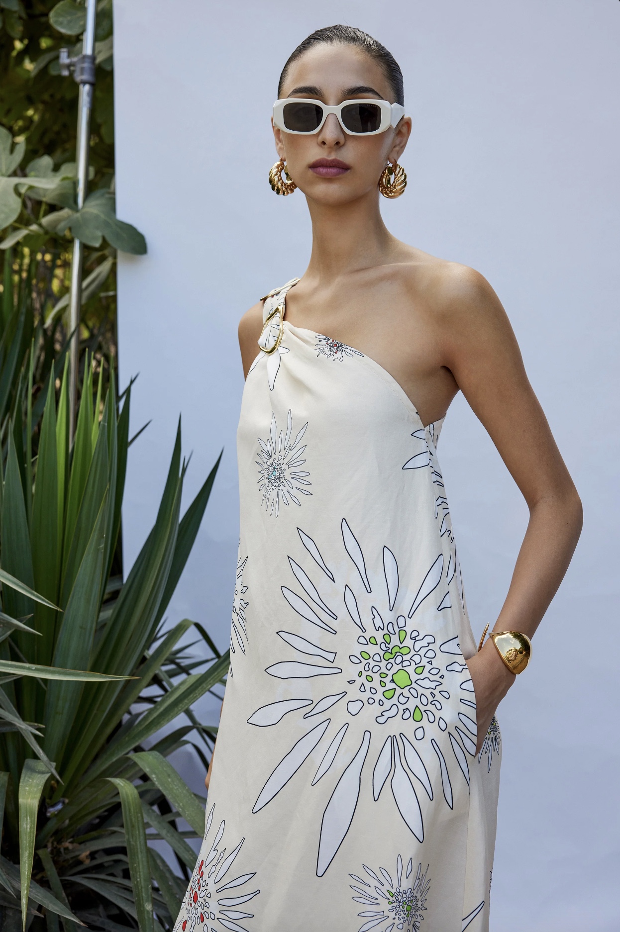 Zini Kajaja for Mehtap Elaidi SS’24 Collections news photo
