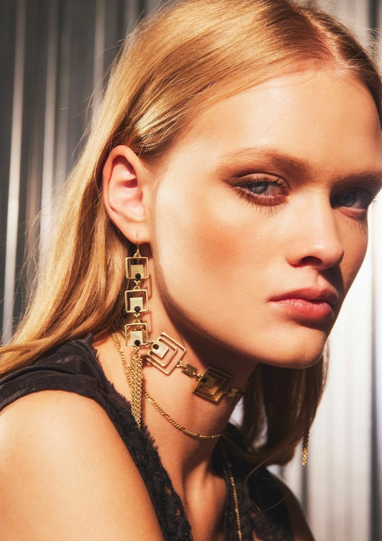 Dasha Kazakova book photo